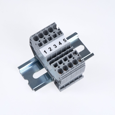 Маркировка клемм SMK-SRD-4 мм кв., 6,2х11,2 мм, 1 ряд (уп. 2500 шт) арт.5011621